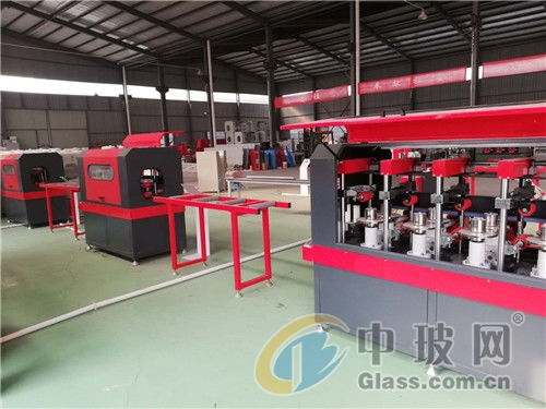 断桥铝型材加工设备报价指南 供应商、图片与铝合金型材生产全解析